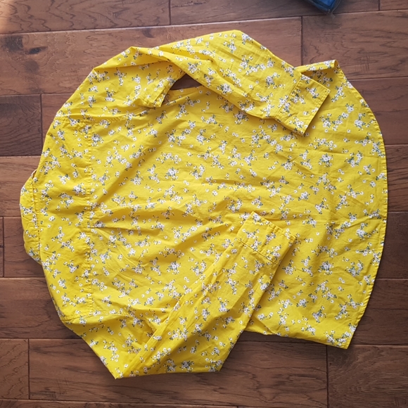 GAP Women's Yellow Floral Button Down Shirt Size M - Picture 4 of 16